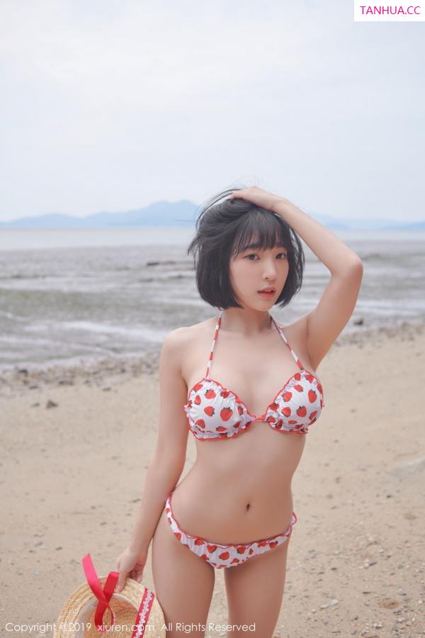 강인경 姜仁卿 [XIUREN]高清写真图 2019.08.12 模特_卿卿第23张图片